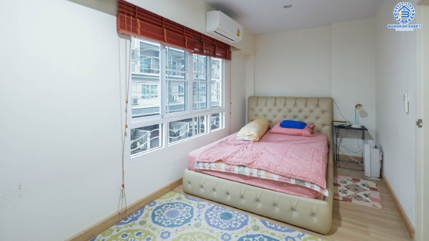 *****ทาวน์โฮมมือสอง ห้องมุม! ม.วิชั่นสมาร์ทไลฟ์ สถานีรถไฟฟ้าบางพลู-รัตนาธิเบศร์ 3 ชั้น เนื้อที่ 22.7 ตร.ว พร้อมฟังก์ชั่น 3 ห้องนอน 3 ห้องน้ำ 2 ที่จอดรถ บนพื้นที่ใช้สอย 135 ตร.ม. บ้านใหม่ สภาพดี แถมเฟอร์นิเจอร์ทั้งหลัง เข้าอยู่ได้ทันที การเดินทางสะดวกสบายเข้า-ออกได้หลายเส้นทาง ใกล้รถไฟฟ้าสาย สีม่วง "สถานีบางพลู"